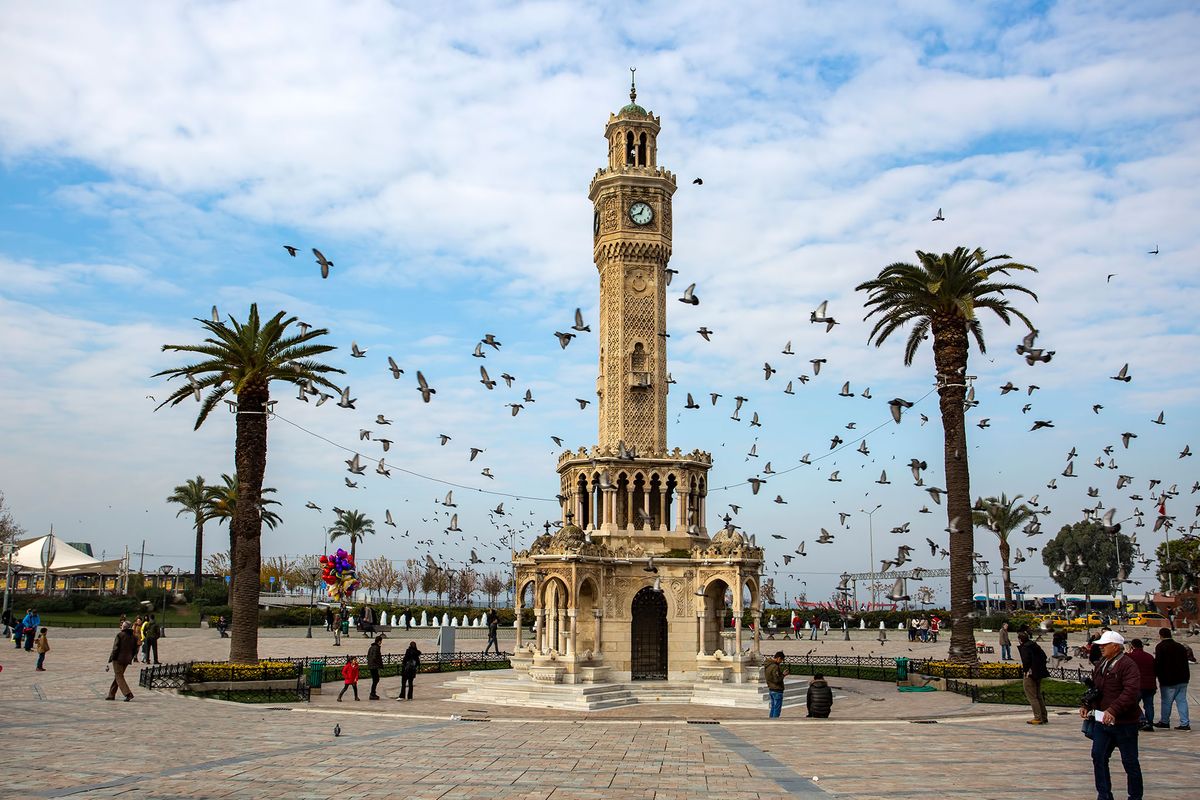 10 Adımda İzmir Gezi Rehberi